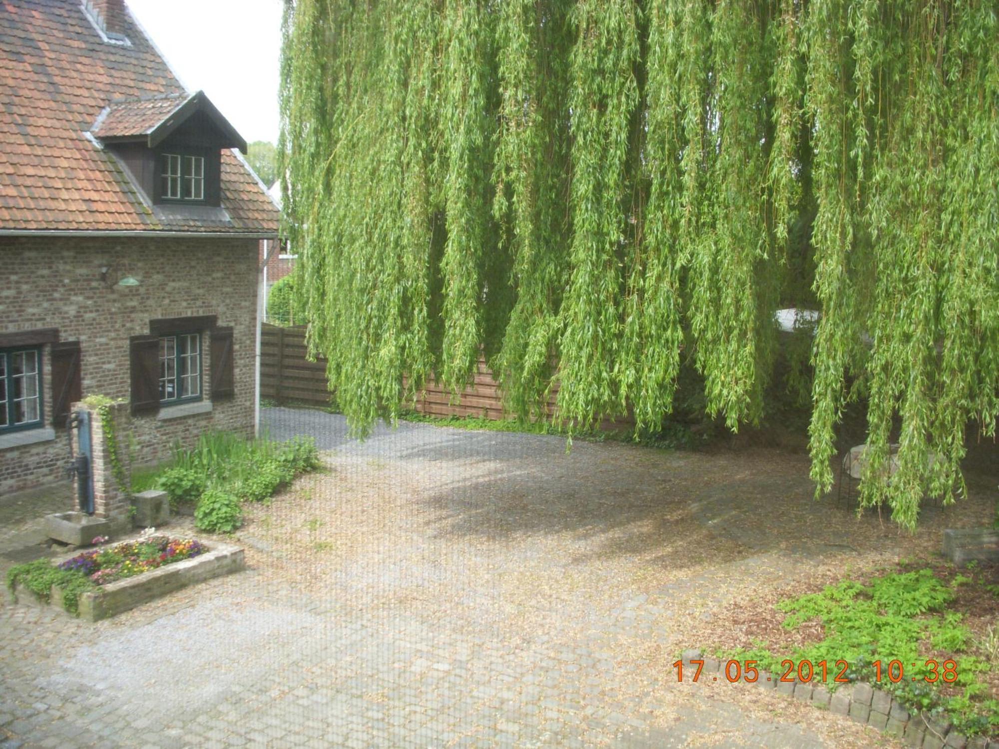 B&B De Dubbelmolen Tongeren Exterior photo